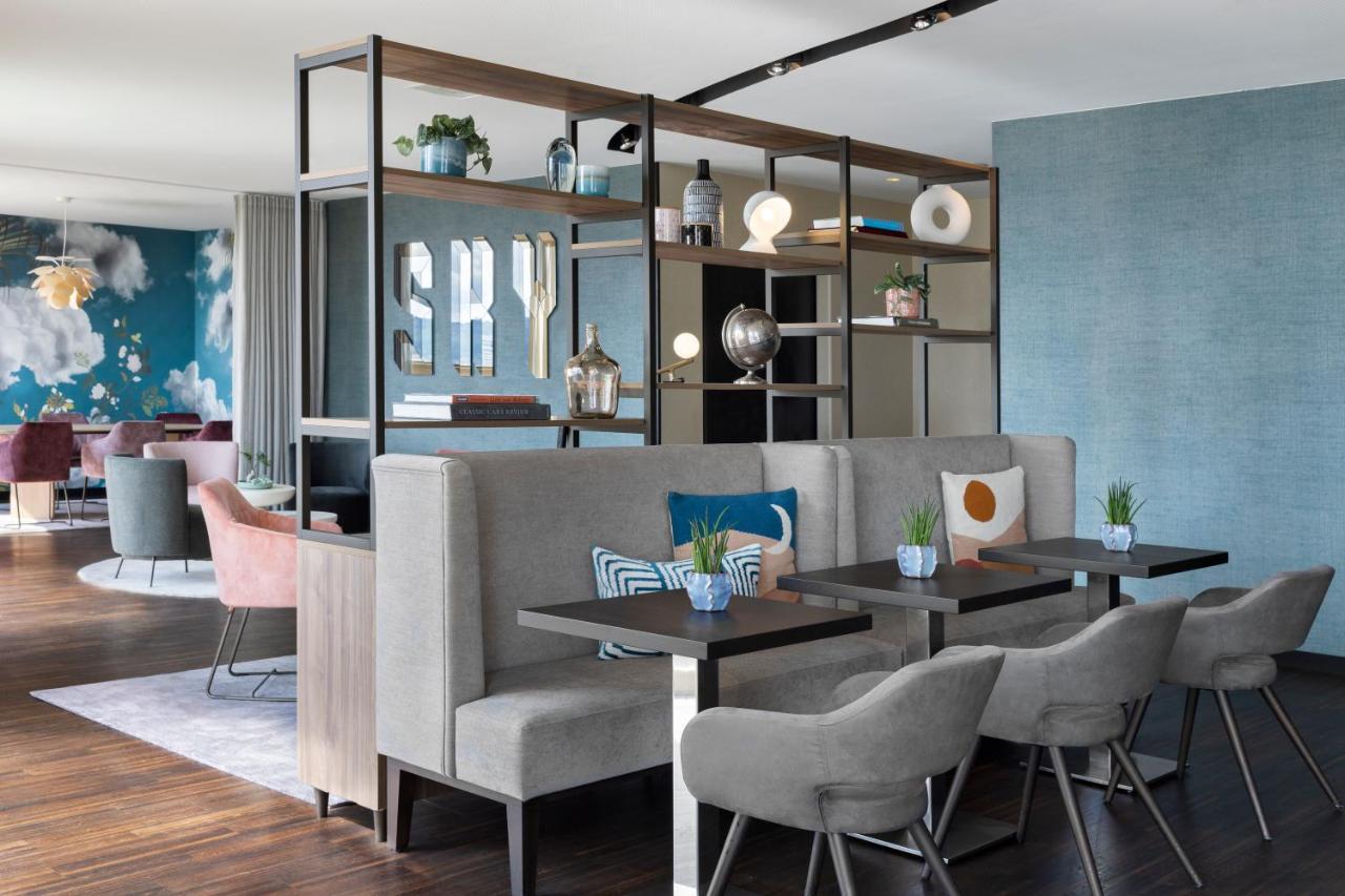 Double Room Club Lounge Access